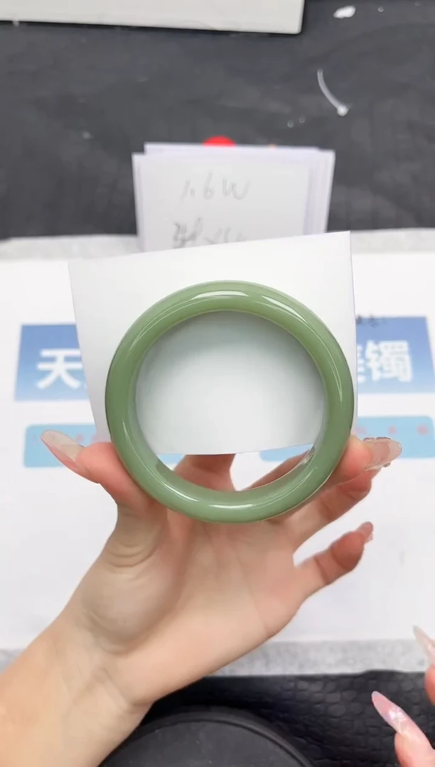 【闪购商品】石英质玉手镯未镶嵌H93-60.4
