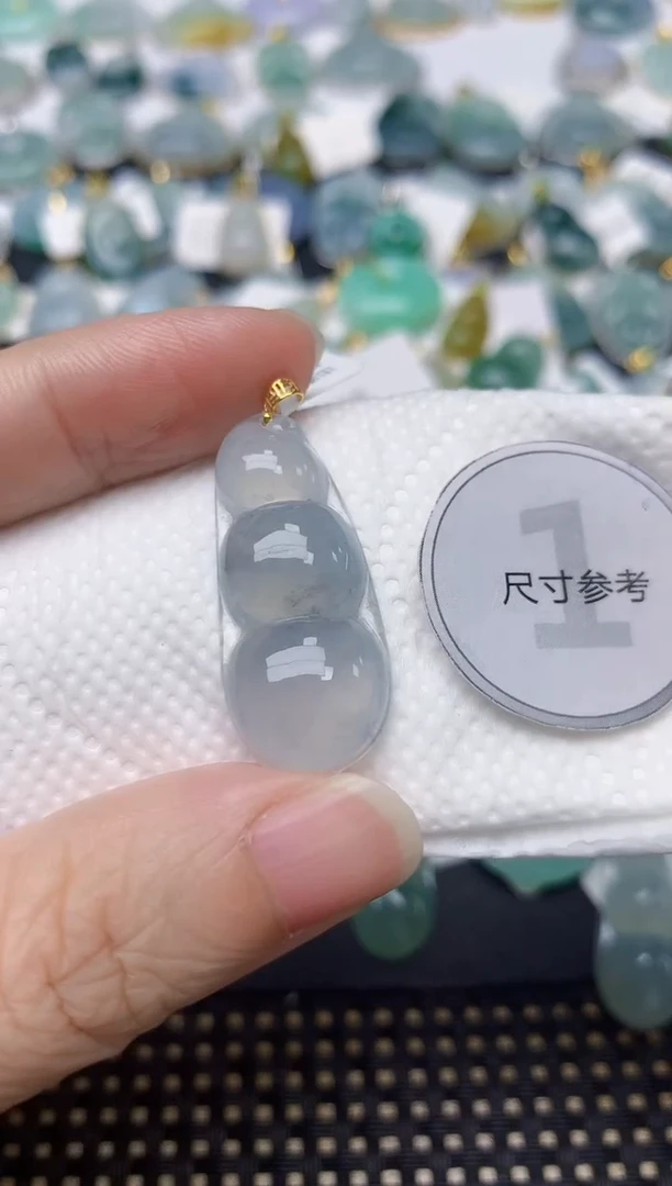 颈饰18K金镶嵌翡翠天然缅甸A货翡翠