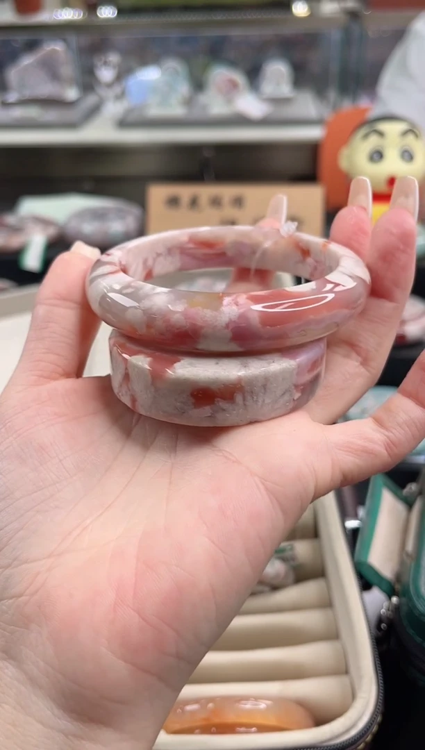 未镶嵌手镯石英质玉尘*丷圈口（赠品镯心）
