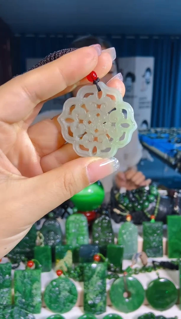 和田玉未镶嵌挂件1