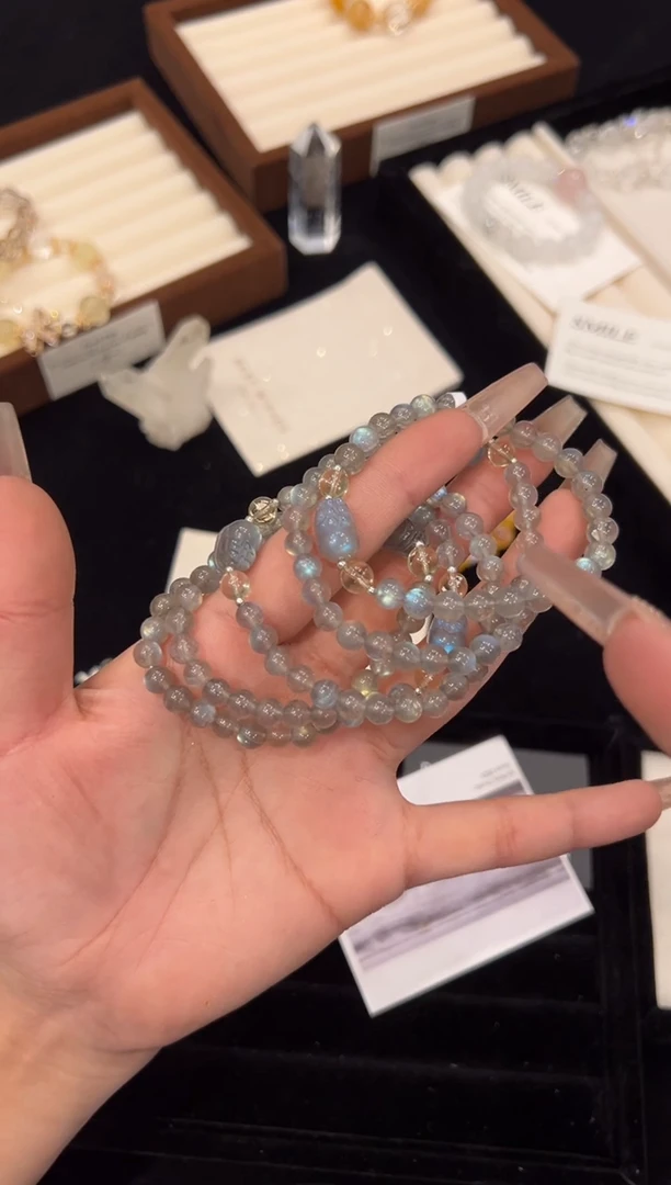 【闪购商品】水晶手链银S925镶嵌灰月光手链x1281