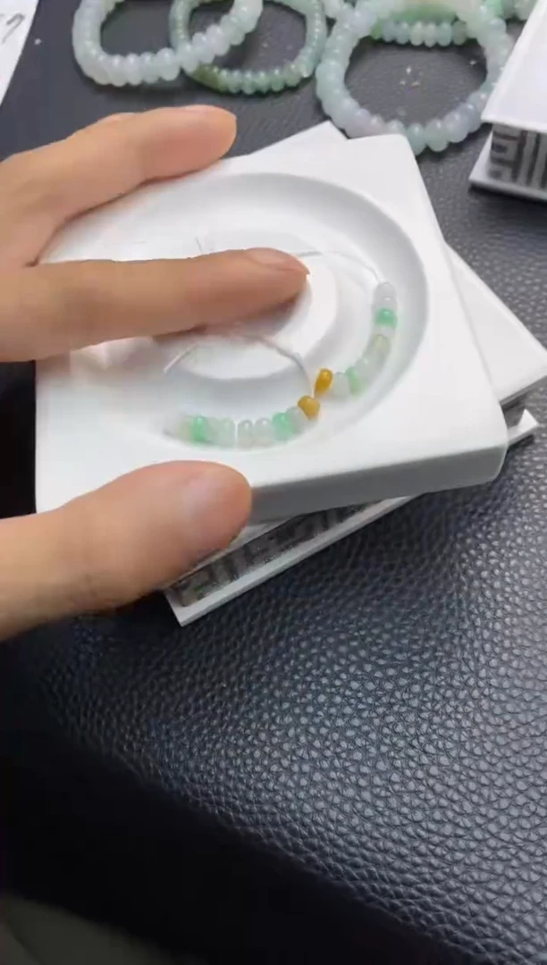 翡翠散珠8天然A货翡翠散珠