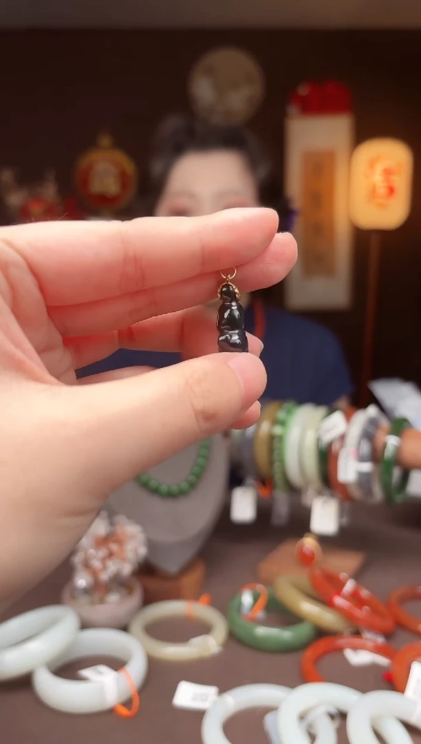 和田玉未镶嵌挂件yu11小兔几