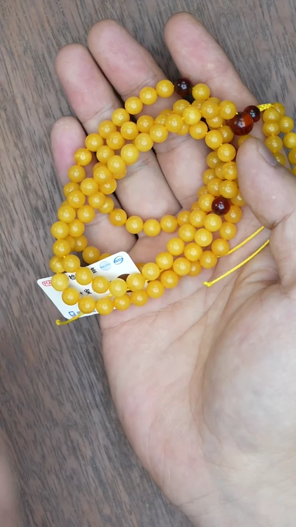 【闪购商品】琥珀裸石未镶嵌老蜡108