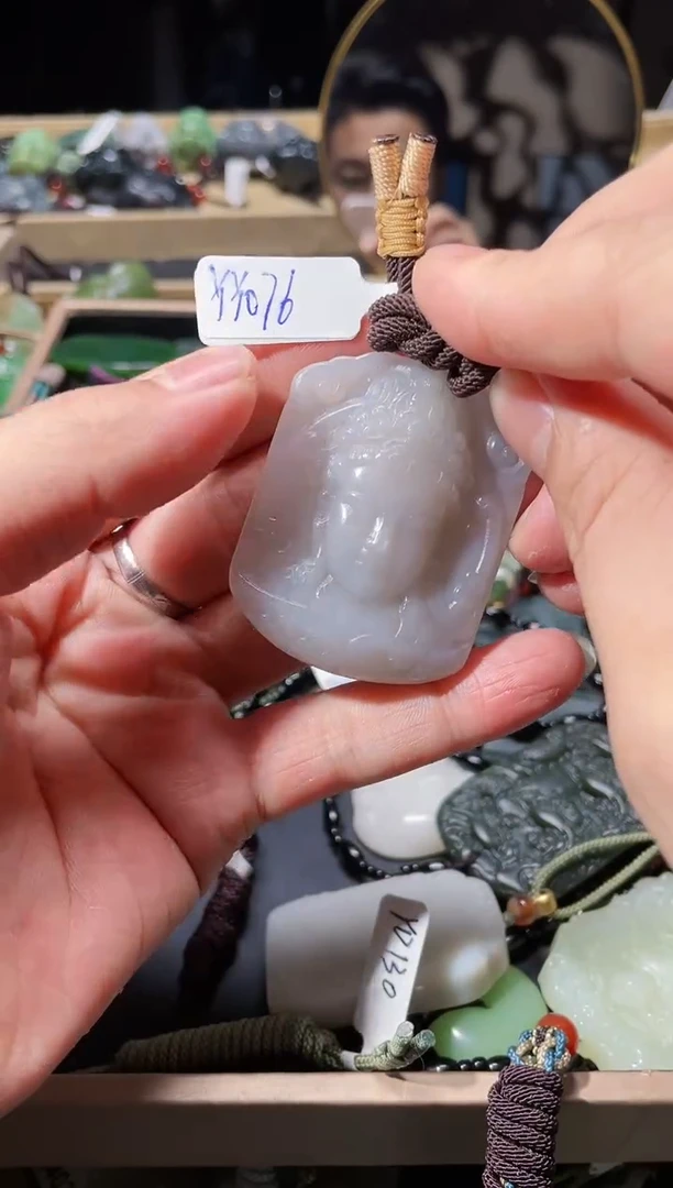 【闪购商品】和田玉颈饰未镶嵌拍一发一