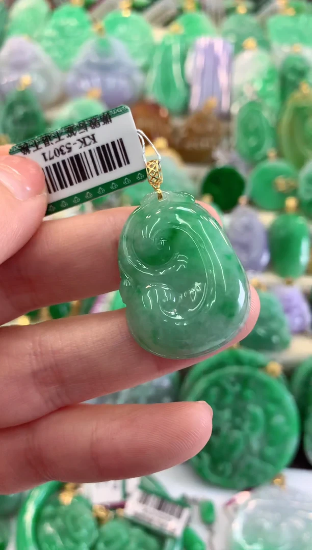 【闪购商品】翡翠吊坠(不含链)18K金镶嵌挂件