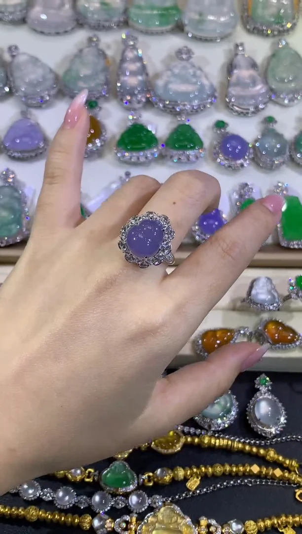 18K金镶嵌戒指翡翠75-葫芦戒指