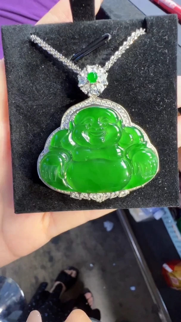 定制翡翠未镶嵌佛公1
