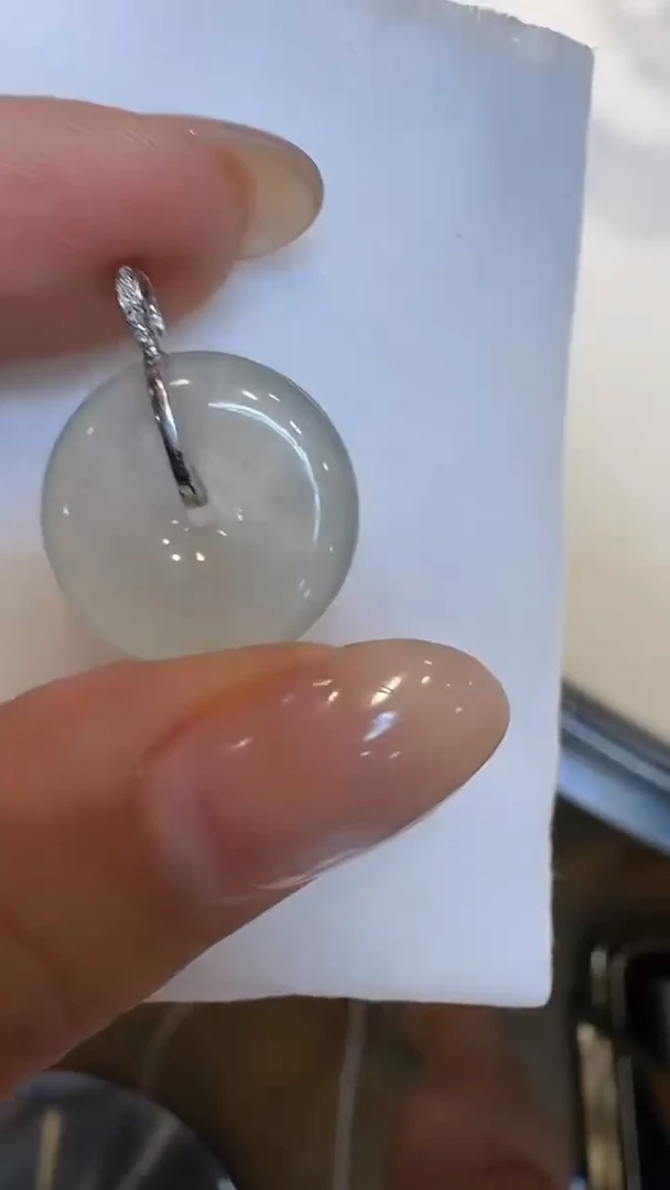 翡翠18K金镶嵌吊坠(不含链)多样性团购发一件