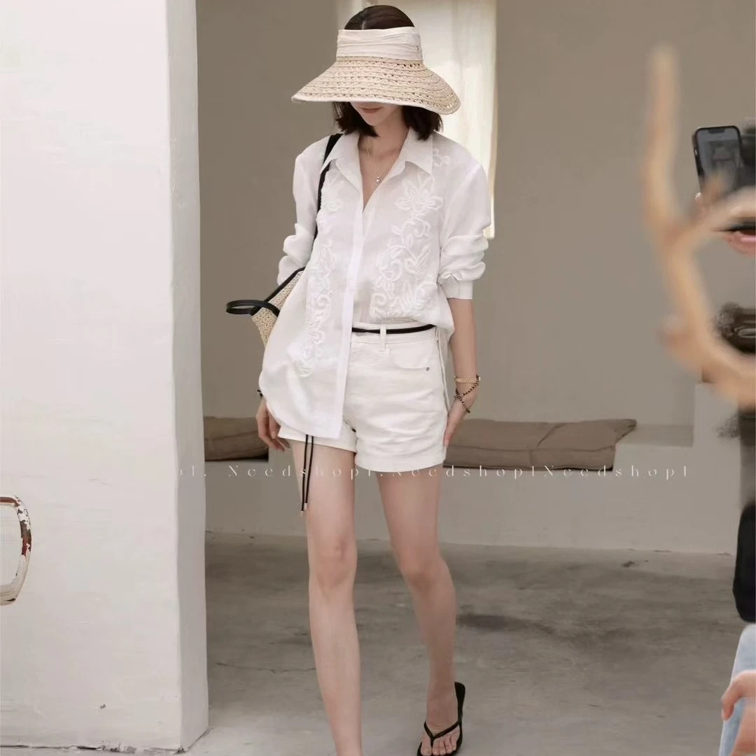 法式波西米亚风白色刺绣衬衫女高端欧货洋气别致独特绝美上衣