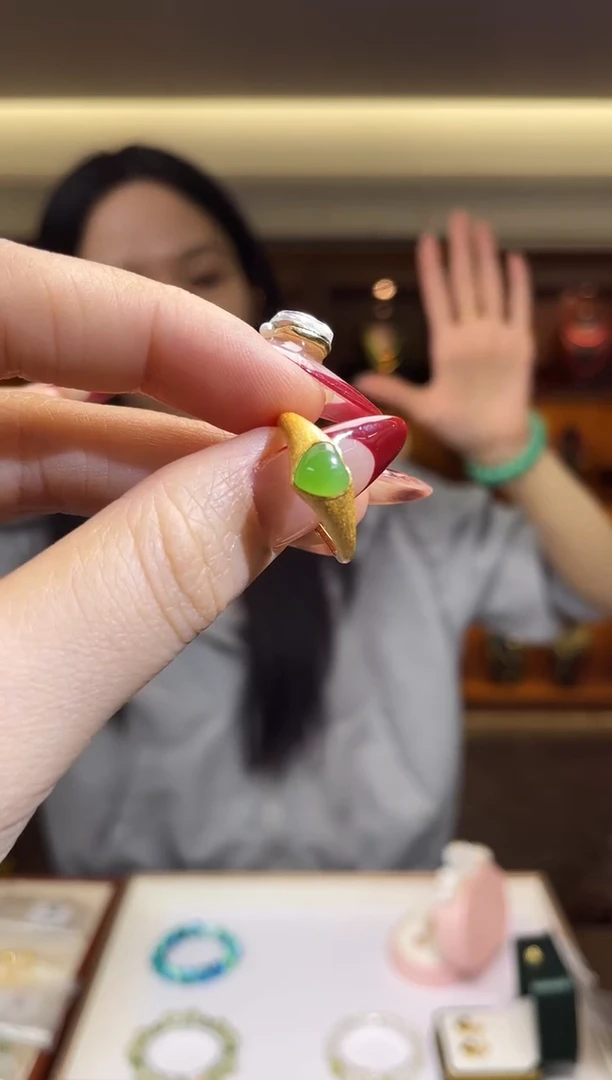 未镶嵌戒指和田玉（多样性发一件）