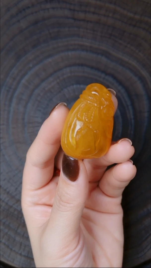 蜜蜡颈饰未镶嵌吊坠