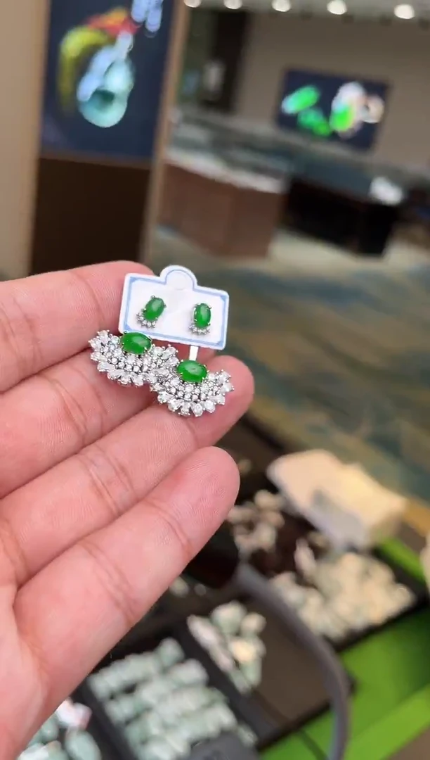 未镶嵌翡翠耳饰16296/多样性发一个