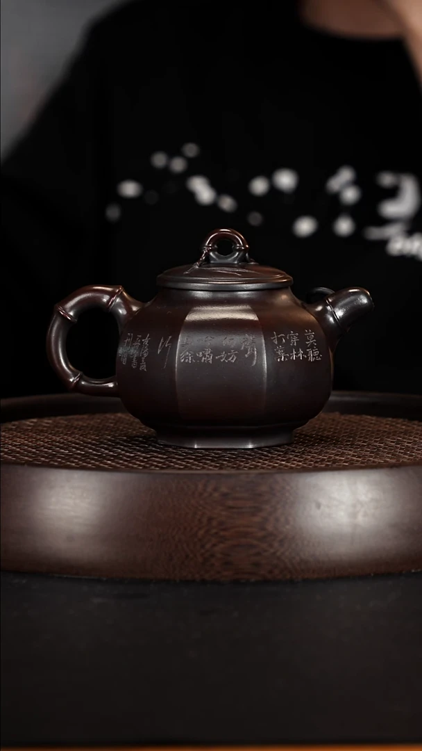 茶壶紫砂月**像宜兴紫砂壶