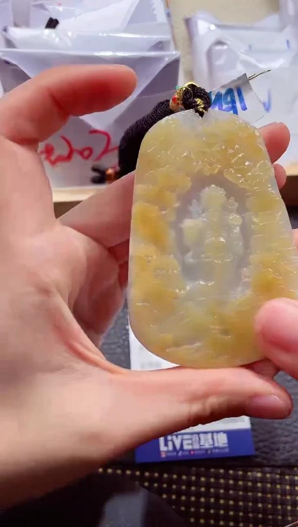 未镶嵌挂件翡翠000111