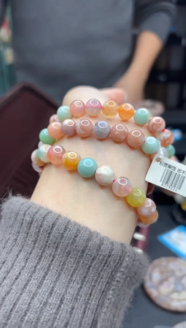 【闪购商品】石英质玉手链未镶嵌2332多样性发其一