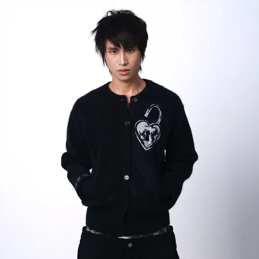 DETW 25AW*“请打开我的心锁”粗针织开衫高级外套廓形设计感毛衣