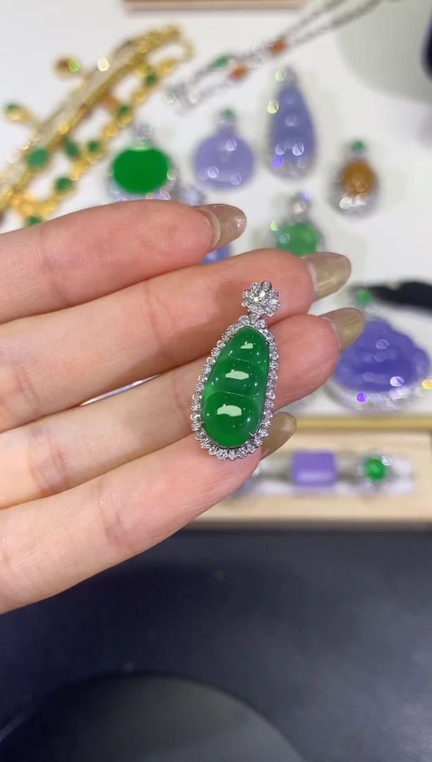 翡翠18K金镶嵌吊坠(不含链)团购27