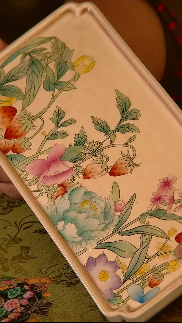 杯手工手绘杯杯很美丽