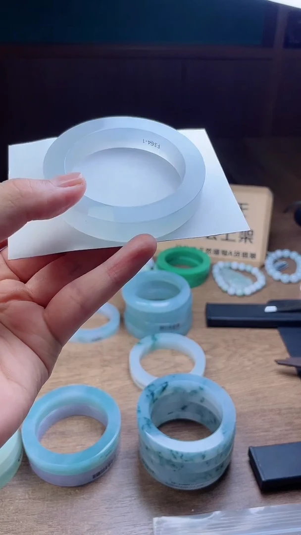 定制翡翠手镯未镶嵌北***儿定制