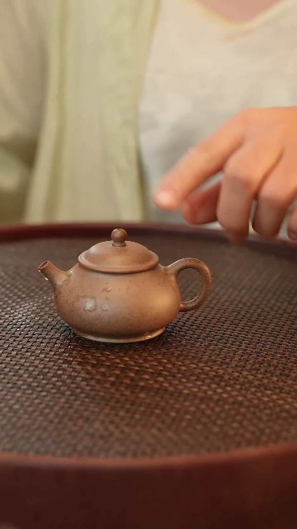 茶壶紫砂原矿手工制作 微瑕 还原烧 盖墙裂缝 90cc