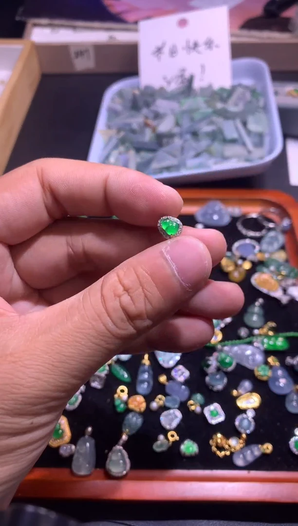 翡翠银S925镶嵌吊坠(不含链)1