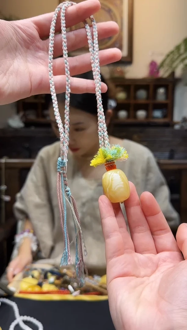 蜜蜡颈饰未镶嵌项链