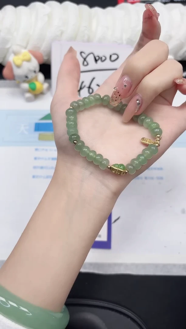 未镶嵌手镯石英质玉1111