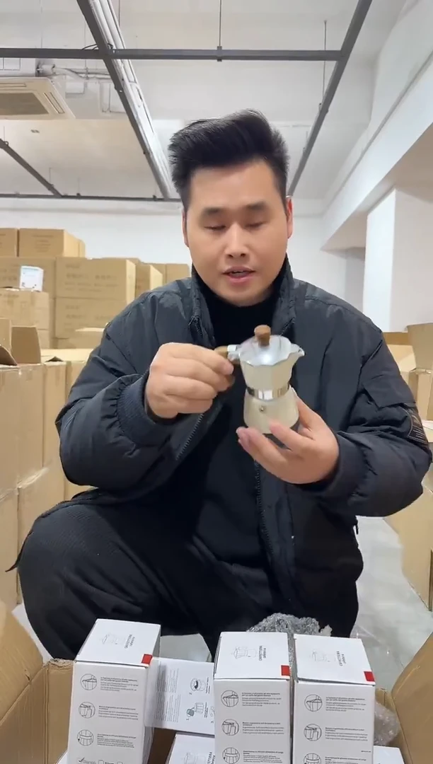 奶白色意式1杯份摩卡咖啡壶