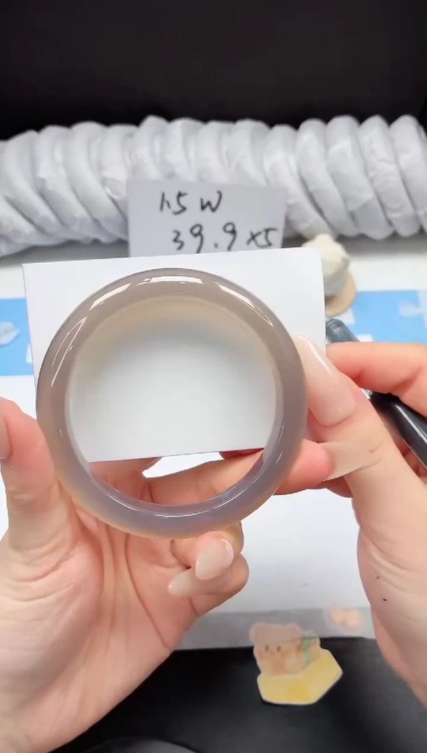 未镶嵌手镯石英质玉122/香槟62.4