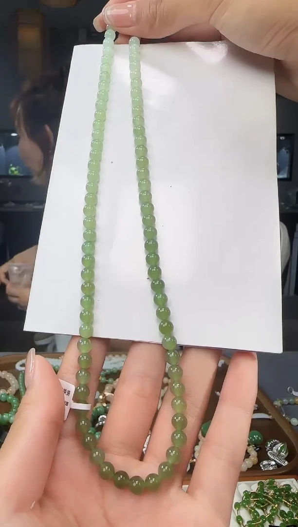 和田玉未镶嵌吊坠(不含链)1