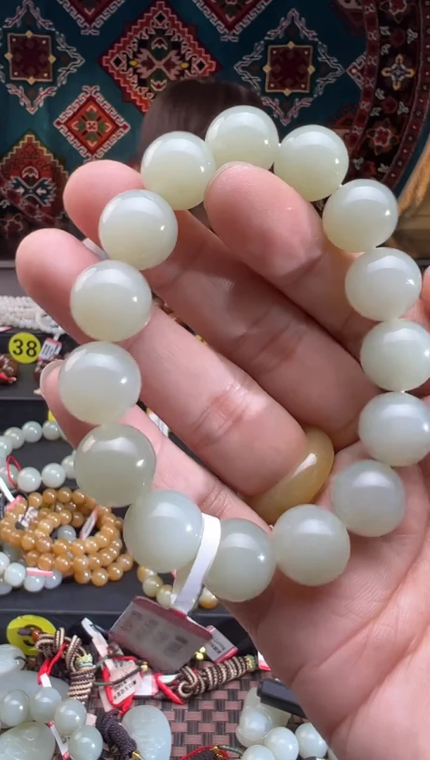 手串未镶嵌和田玉且末料青白玉手串卡13*14