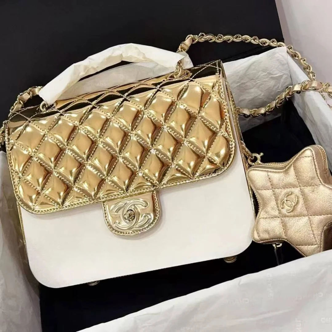 全新未使用 Chanel/香奈儿 蔚蓝/24C 金色漆皮星星双肩包 QI