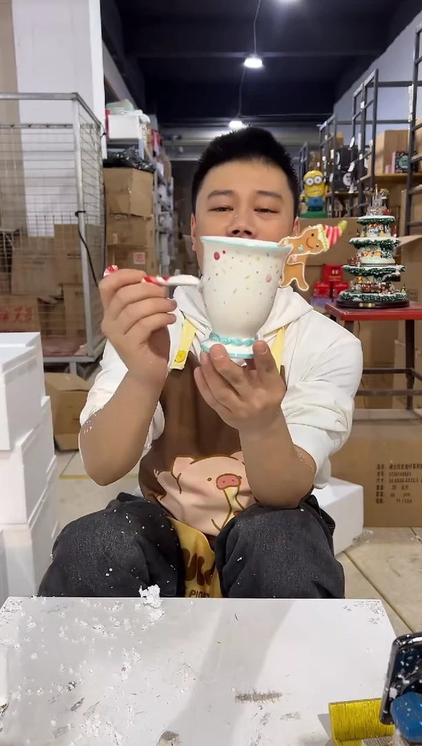 瓷片姜饼人一杯一勺