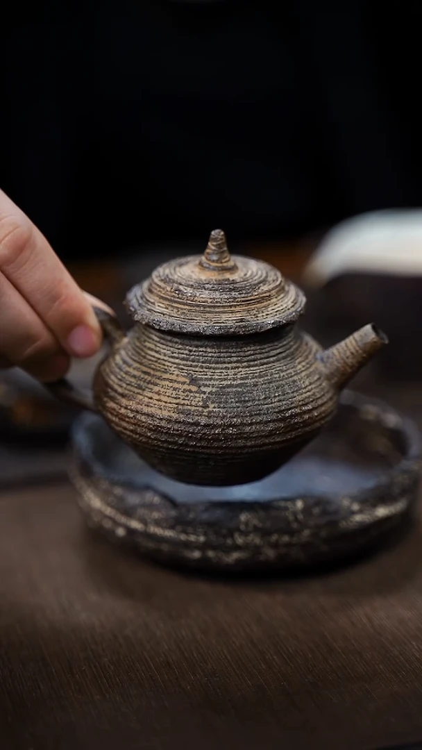嘻*喵全手工制作  南蛮后手壶
