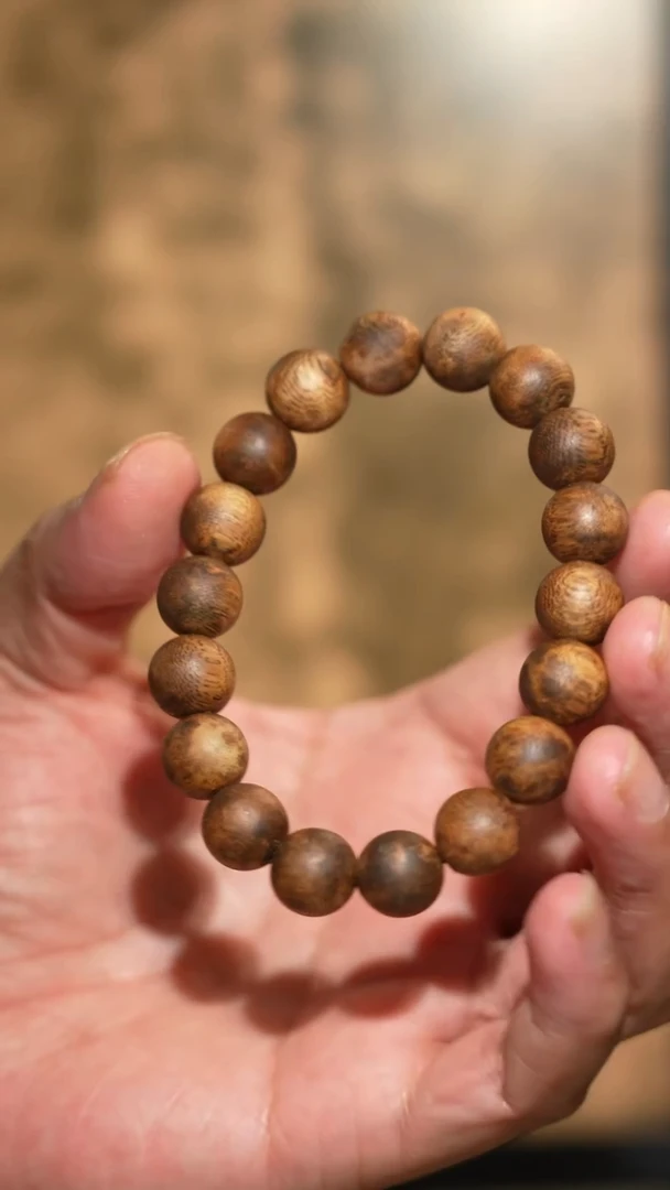 沉香手串海南绿奇楠12mm圆珠单圈11克