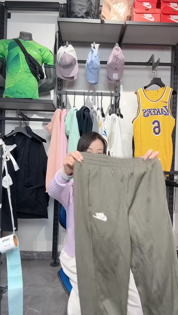 1665 编码 瑕疵款直播间过款为准 尺码