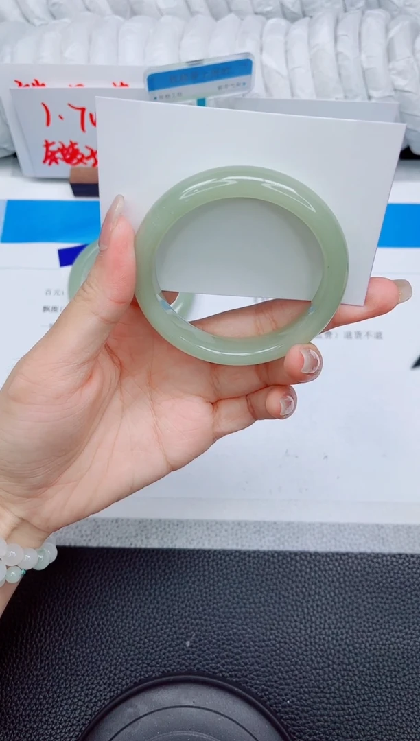 石英质玉手镯未镶嵌62-54.6