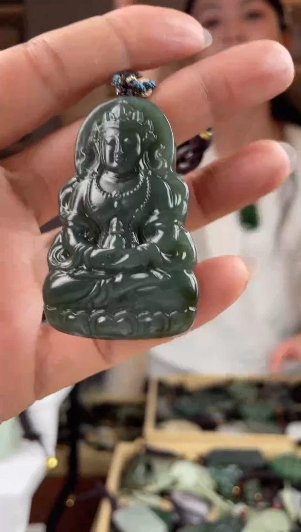 项链未镶嵌和田玉拍一发一，多样性发货