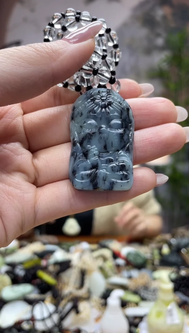 未镶嵌岫玉吊坠·