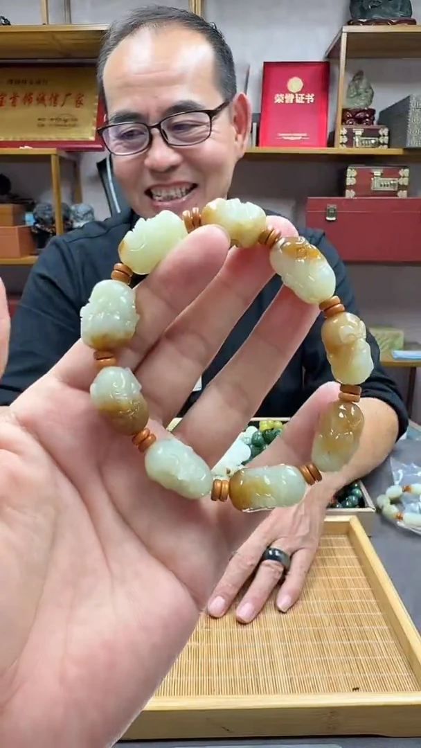 未镶嵌手链和田玉1且末糖白