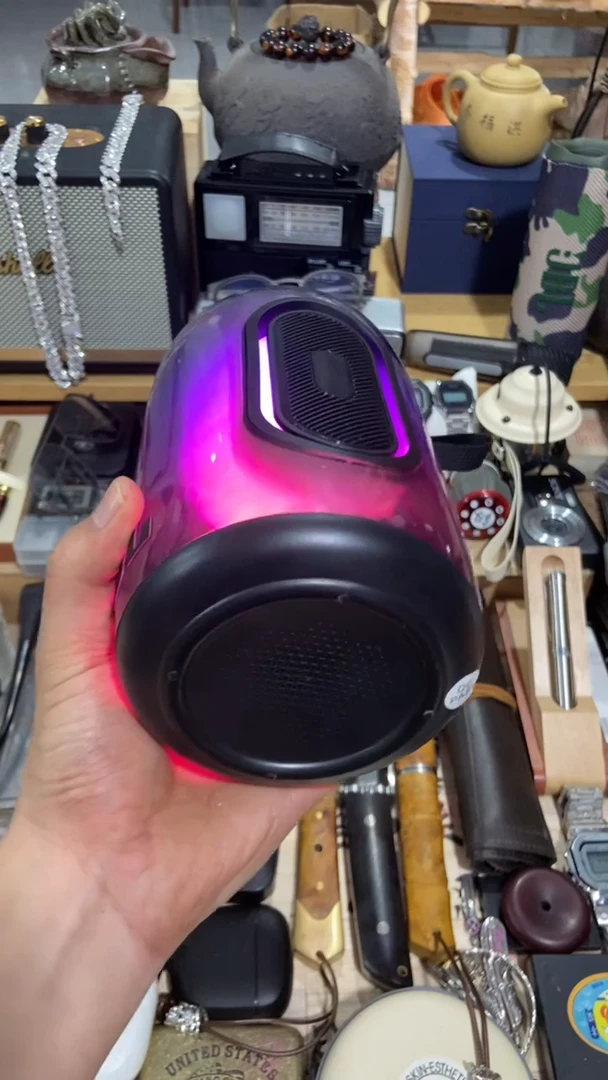 瓷片闪购商品  如图所示