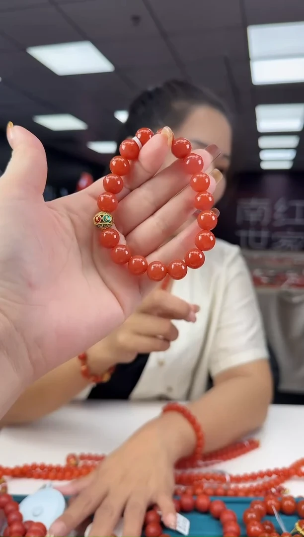 未镶嵌珠串南红玛瑙多样发其一/11/25109750188