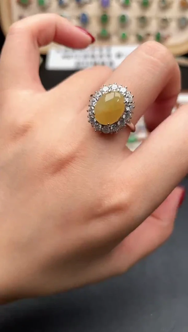 银S925镶嵌戒指翡翠一物一证一礼盒