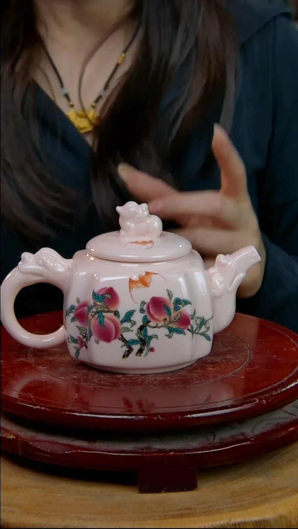 摆件陶红稀土寿桃龙壶