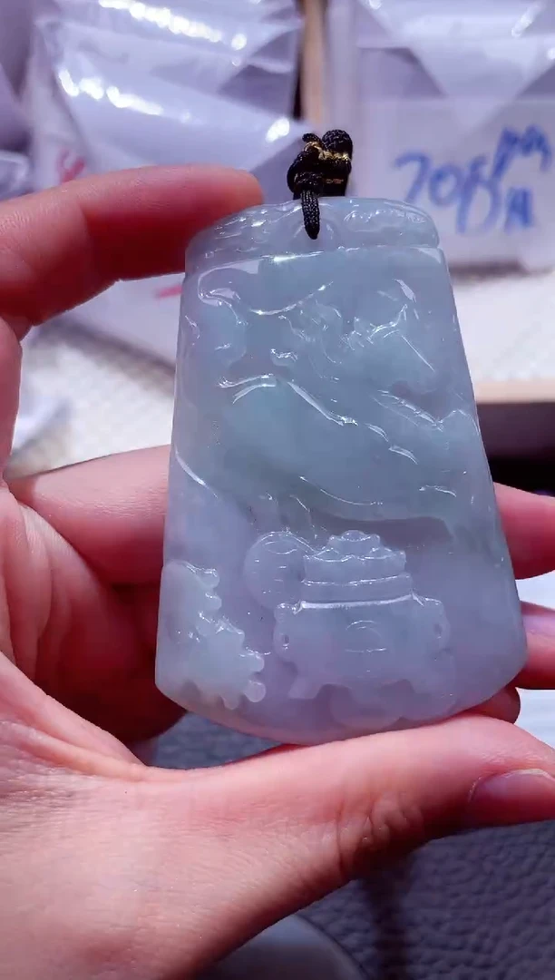 颈饰未镶嵌翡翠00001960