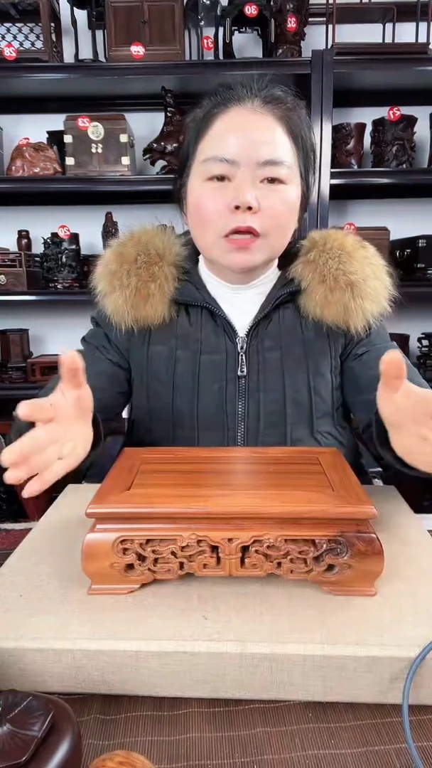 【闪购商品】木3029老李红木工艺品