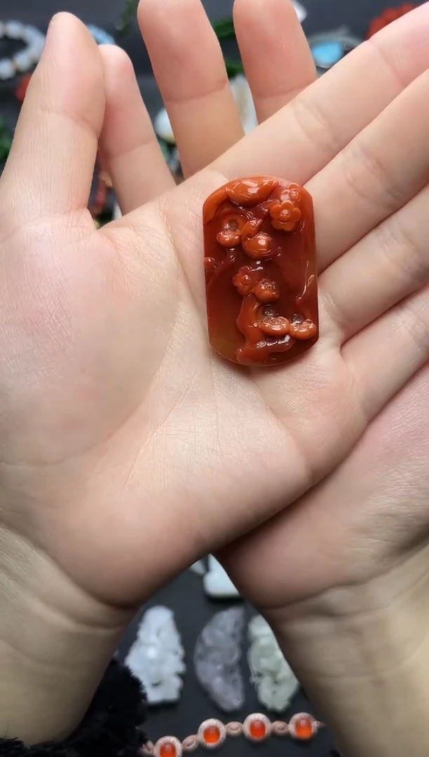 未镶嵌颈饰南红玛瑙喜上眉梢06