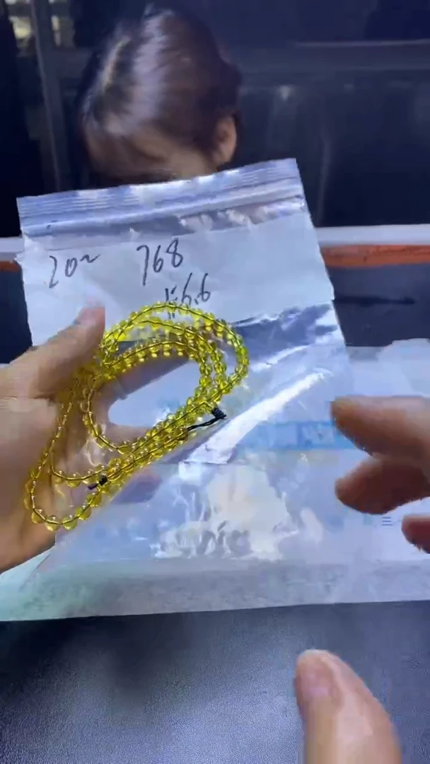 未镶嵌项链琥珀1