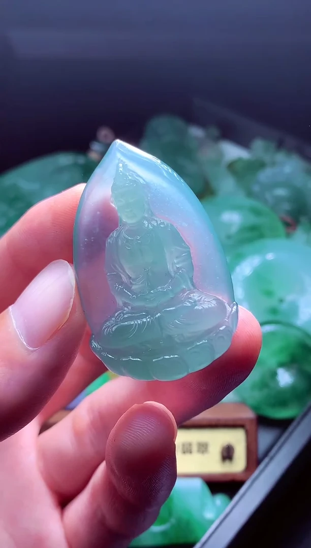 未镶嵌定制翡翠小**?毛货翡翠定制